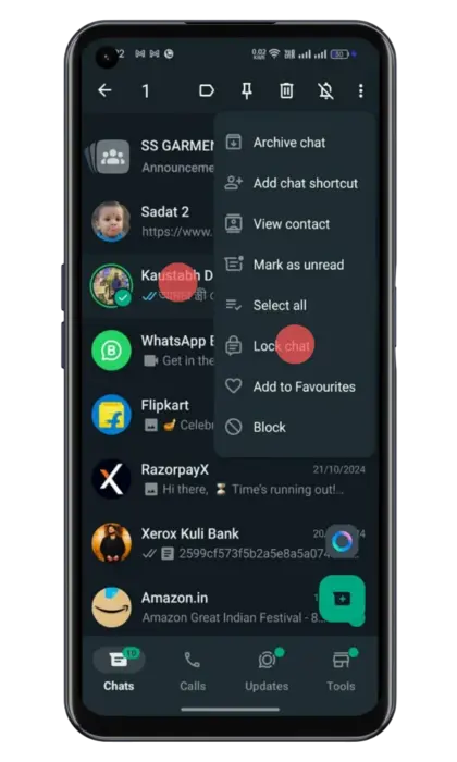 Lock Chat’ অপশনটি নির্বাচন করুন